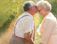 Pse ëndërron një çift i moshuar