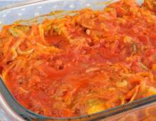 Stewed haddock fish with onions and carrots: a great dinner!