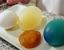 What to prepare and how to make a glowing egg