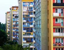 The adjoining territory of an apartment building - what is it according to the Housing Code Near buildings and structures adjoining